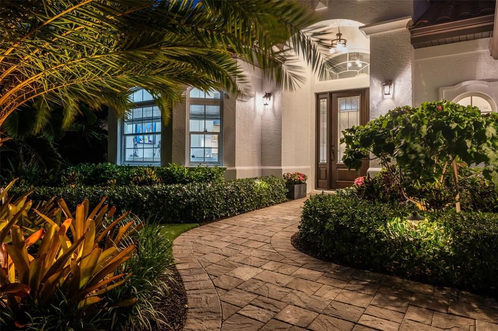 For Sale: $3,200,000 (4 beds, 4 baths, 3161 Square Feet)
