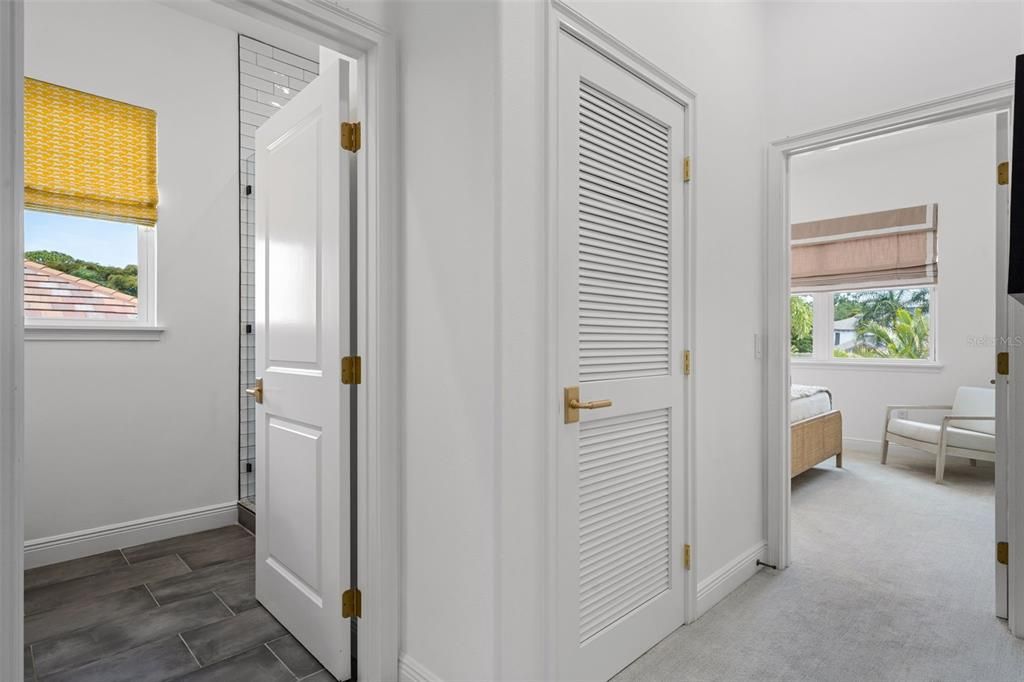 For Sale: $3,200,000 (4 beds, 4 baths, 3161 Square Feet)