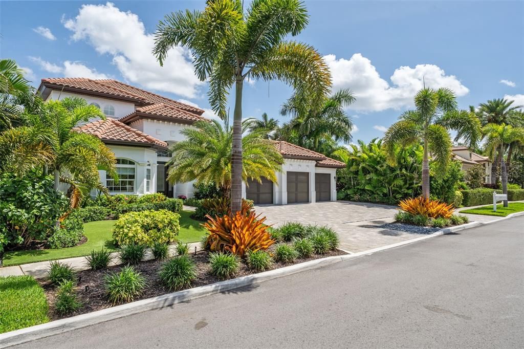 For Sale: $3,200,000 (4 beds, 4 baths, 3161 Square Feet)