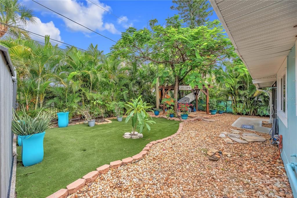 В аренду: $5,395 (3 спален, 3 ванн, 2192 Квадратных фут)