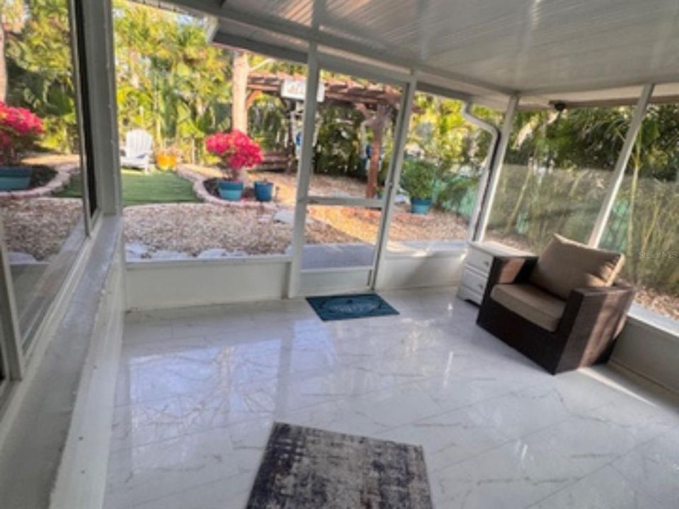 For Rent: $5,500 (3 beds, 3 baths, 2192 Square Feet)