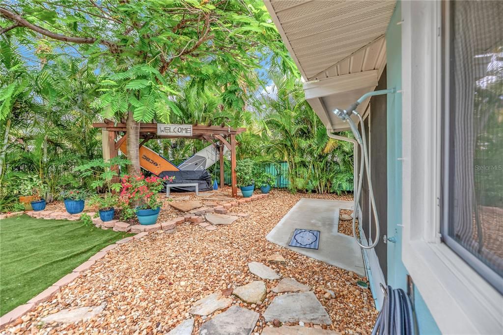 В аренду: $5,395 (3 спален, 3 ванн, 2192 Квадратных фут)