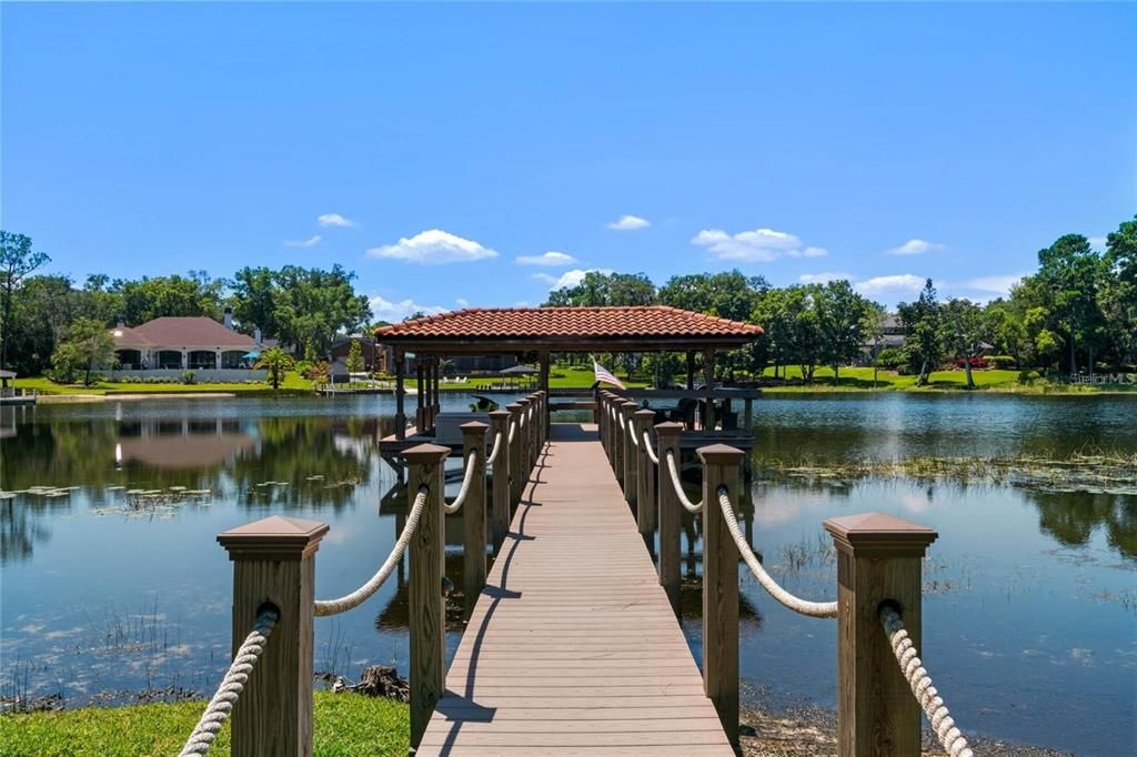 For Sale: $1,949,000 (4 beds, 2 baths, 3500 Square Feet)
