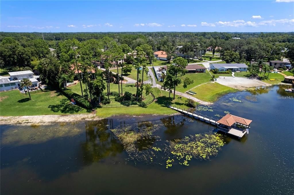 For Sale: $1,949,000 (4 beds, 2 baths, 3500 Square Feet)