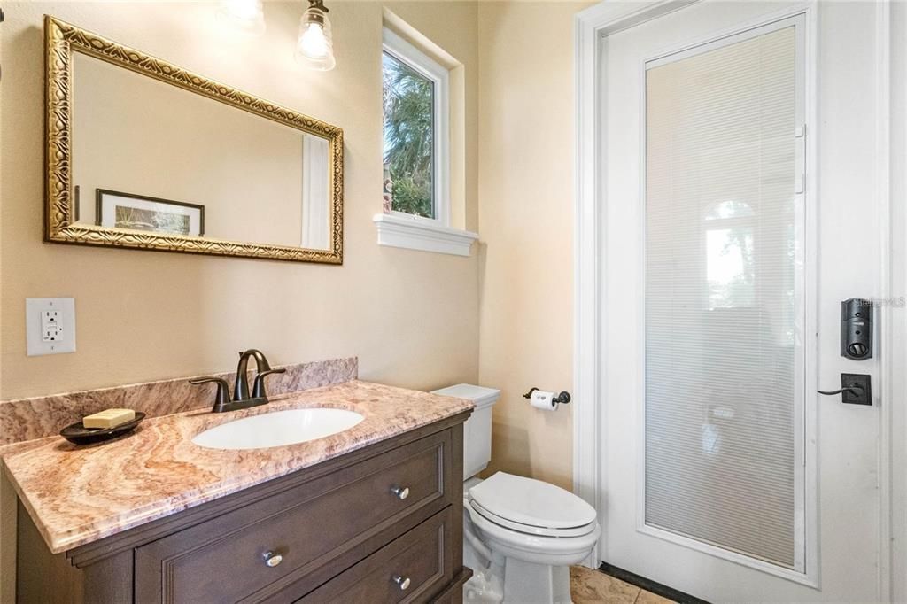 For Sale: $1,949,000 (4 beds, 2 baths, 3500 Square Feet)