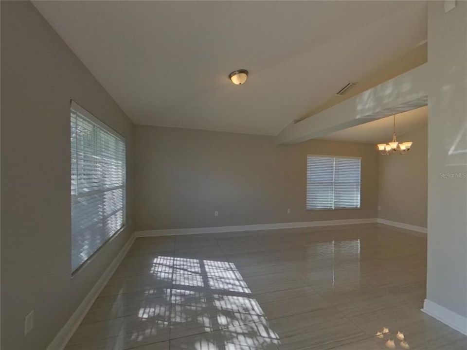 For Rent: $2,199 (3 beds, 2 baths, 2217 Square Feet)