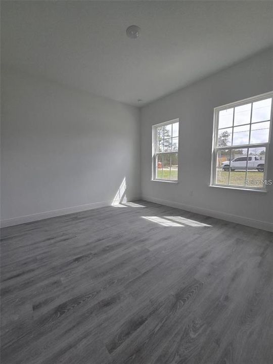 В аренду: $2,200 (4 спален, 2 ванн, 1776 Квадратных фут)