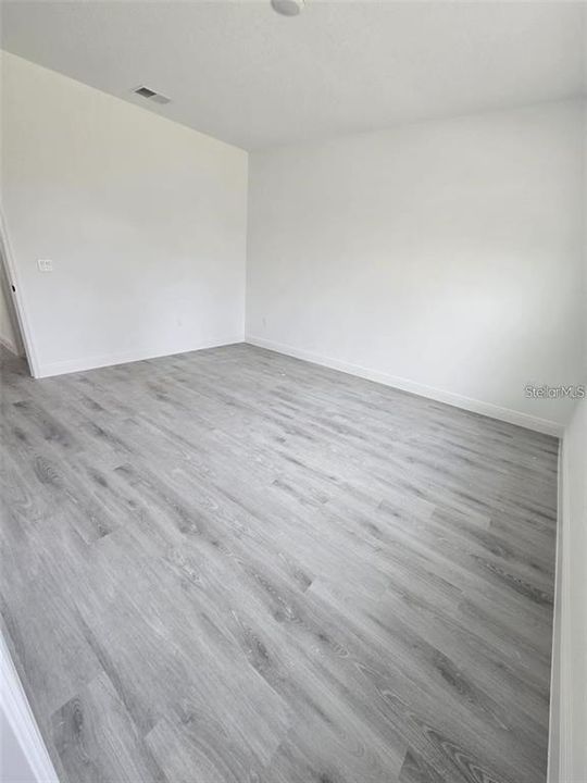 В аренду: $2,200 (4 спален, 2 ванн, 1776 Квадратных фут)