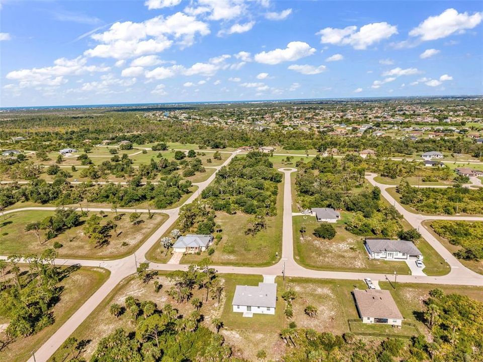 For Sale: $399,000 (4 beds, 2 baths, 1681 Square Feet)