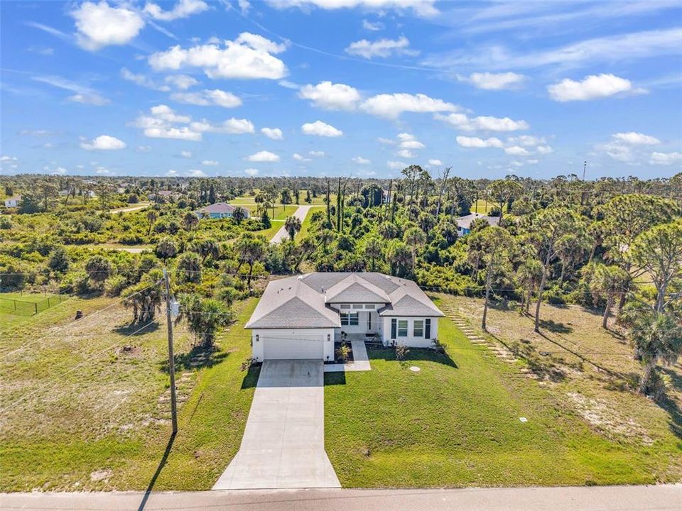 For Sale: $399,000 (4 beds, 2 baths, 1681 Square Feet)