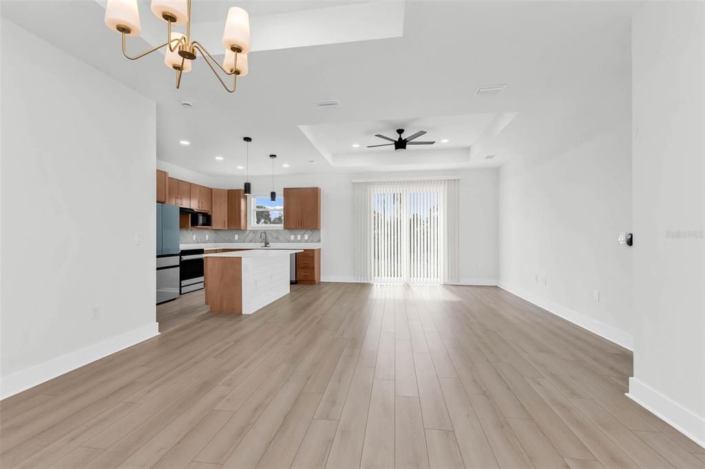 For Sale: $399,000 (4 beds, 2 baths, 1681 Square Feet)