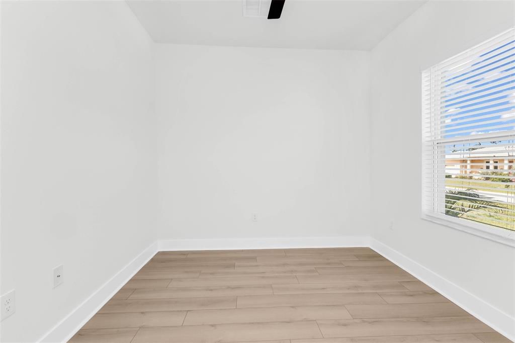 For Sale: $399,000 (4 beds, 2 baths, 1681 Square Feet)