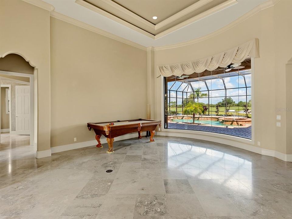 En Venta: $1,749,000 (4 camas, 3 baños, 3887 Pies cuadrados)