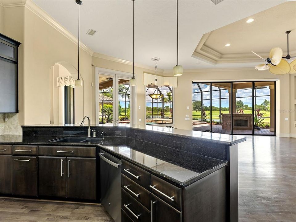 En Venta: $1,749,000 (4 camas, 3 baños, 3887 Pies cuadrados)