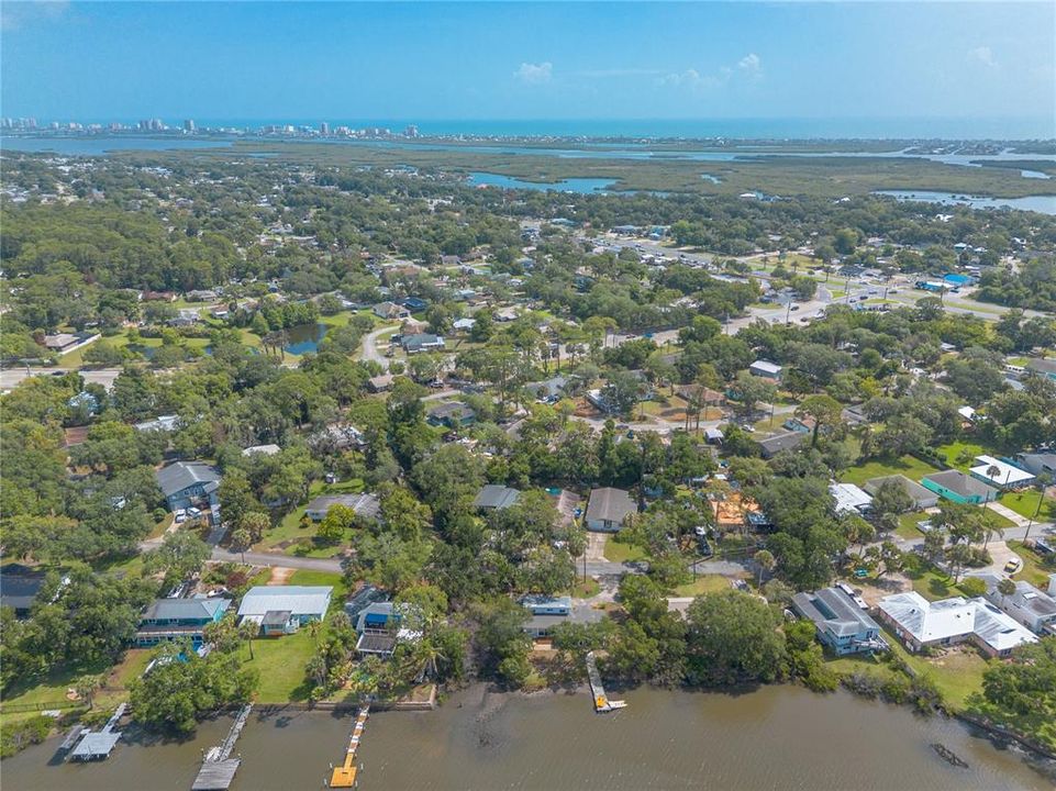 For Sale: $550,000 (1 beds, 1 baths, 1082 Square Feet)
