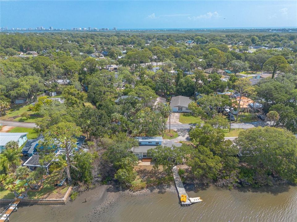 For Sale: $550,000 (1 beds, 1 baths, 1082 Square Feet)