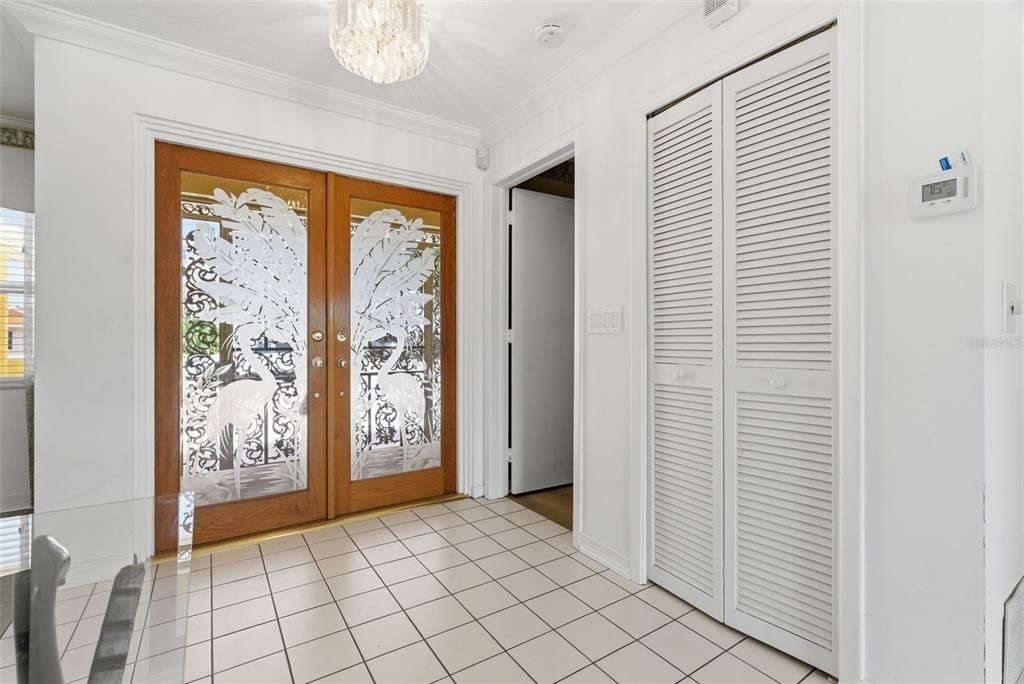 For Sale: $825,000 (2 beds, 2 baths, 1653 Square Feet)