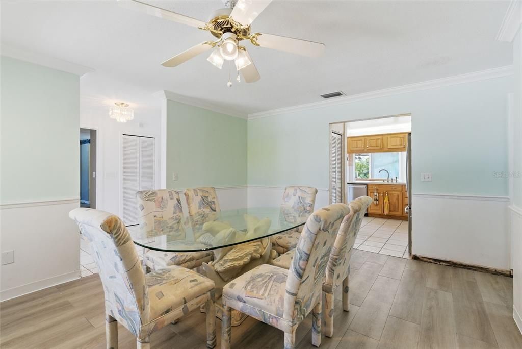 For Sale: $825,000 (2 beds, 2 baths, 1653 Square Feet)