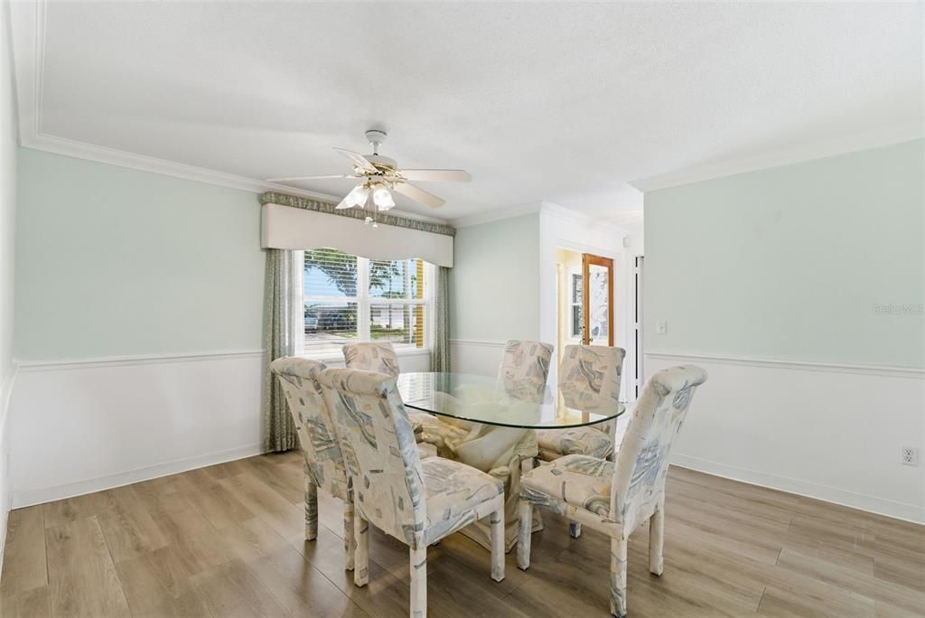 For Sale: $825,000 (2 beds, 2 baths, 1653 Square Feet)