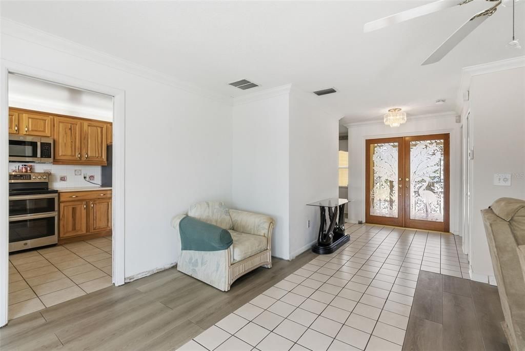 For Sale: $825,000 (2 beds, 2 baths, 1653 Square Feet)