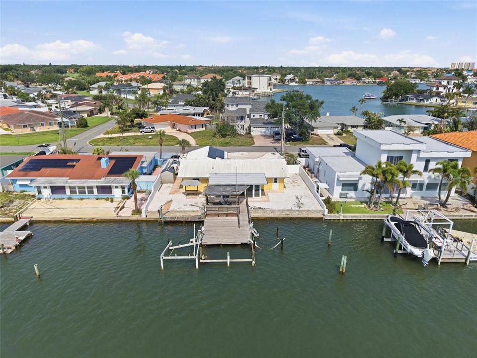 For Sale: $825,000 (2 beds, 2 baths, 1653 Square Feet)