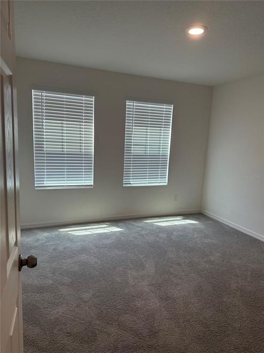 В аренду: $2,595 (4 спален, 2 ванн, 2144 Квадратных фут)