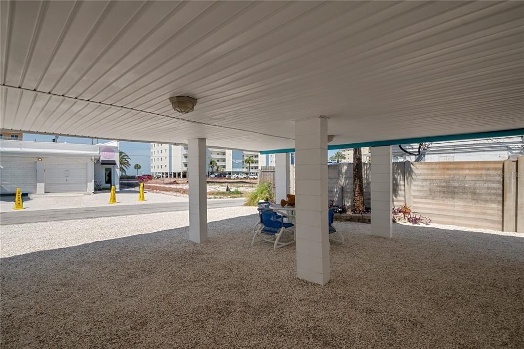 En Venta: $675,000 (4 camas, 0 baños, 1378 Pies cuadrados)