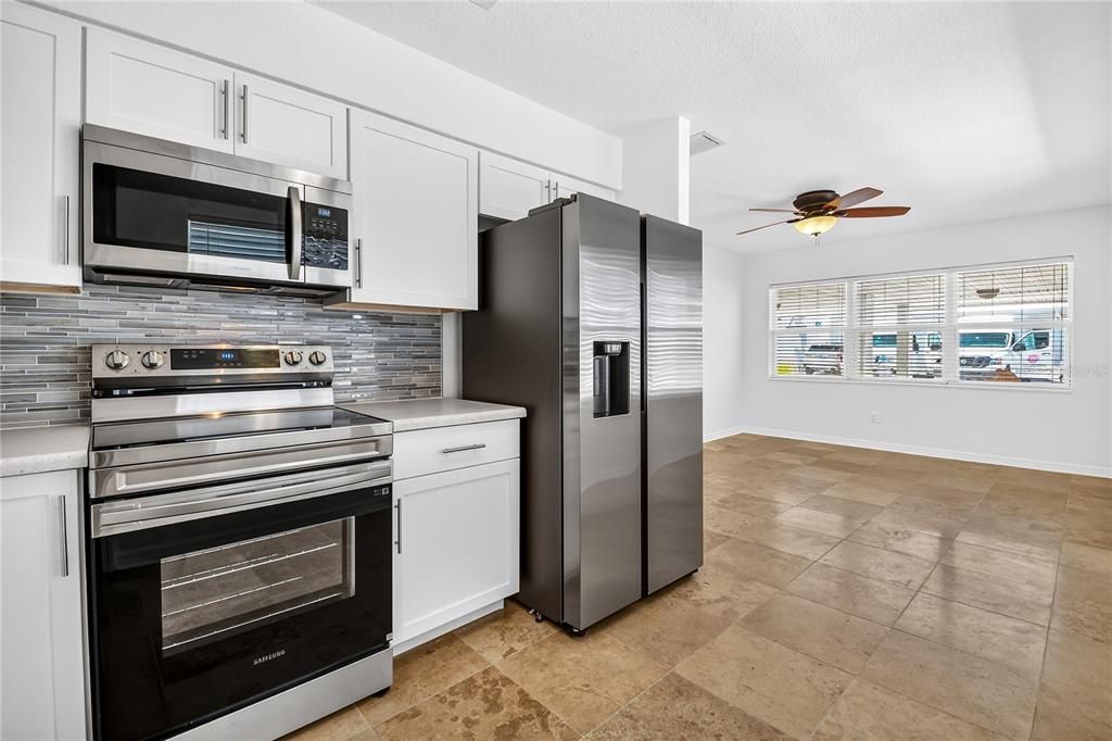 En Venta: $675,000 (4 camas, 0 baños, 1378 Pies cuadrados)