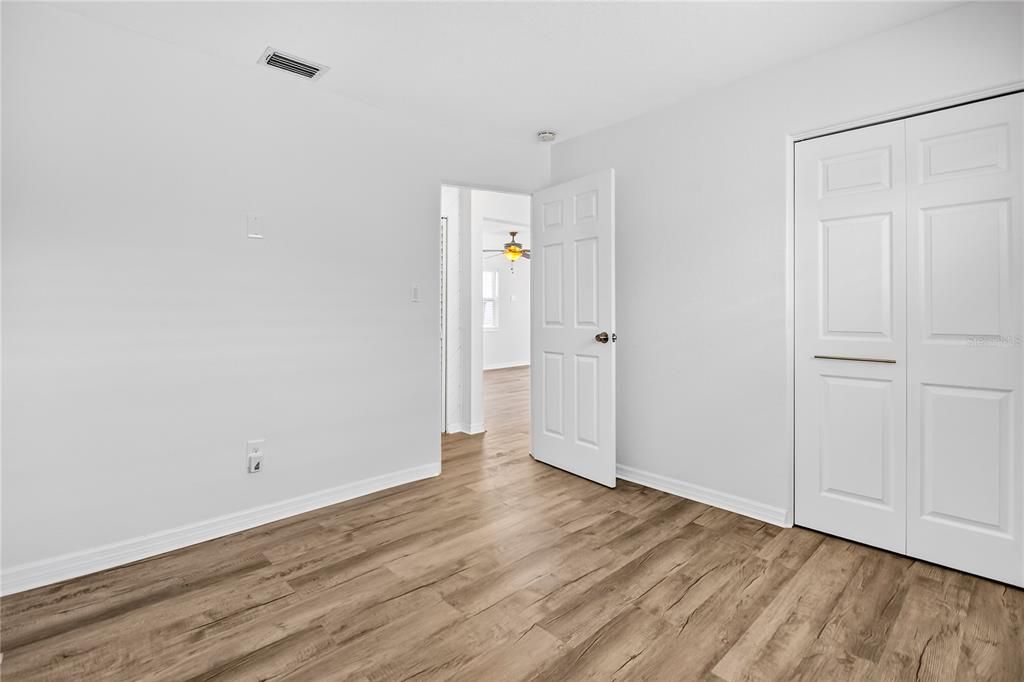 En Venta: $675,000 (4 camas, 0 baños, 1378 Pies cuadrados)