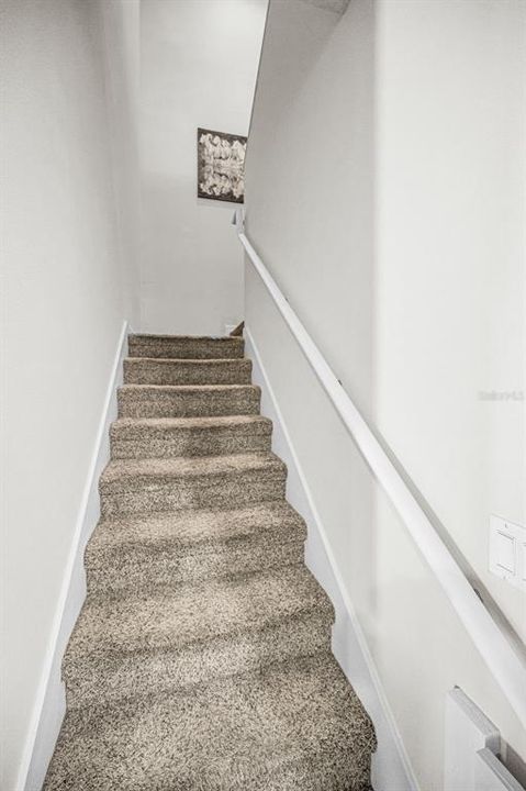 Activo con contrato: $285,000 (3 camas, 2 baños, 1602 Pies cuadrados)
