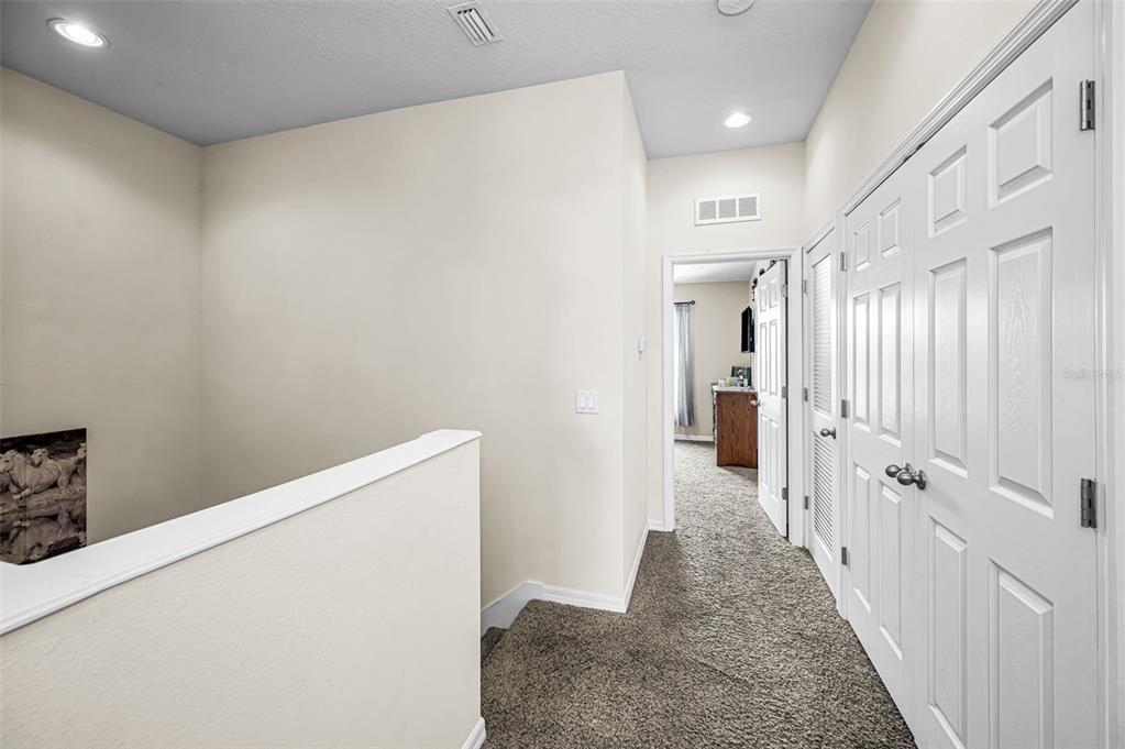 Activo con contrato: $285,000 (3 camas, 2 baños, 1602 Pies cuadrados)