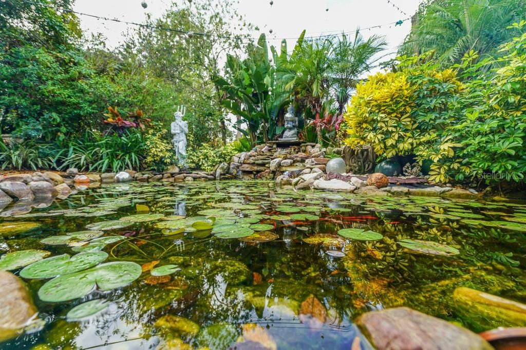 For Rent: $3,500 (2 beds, 2 baths, 1200 Square Feet)