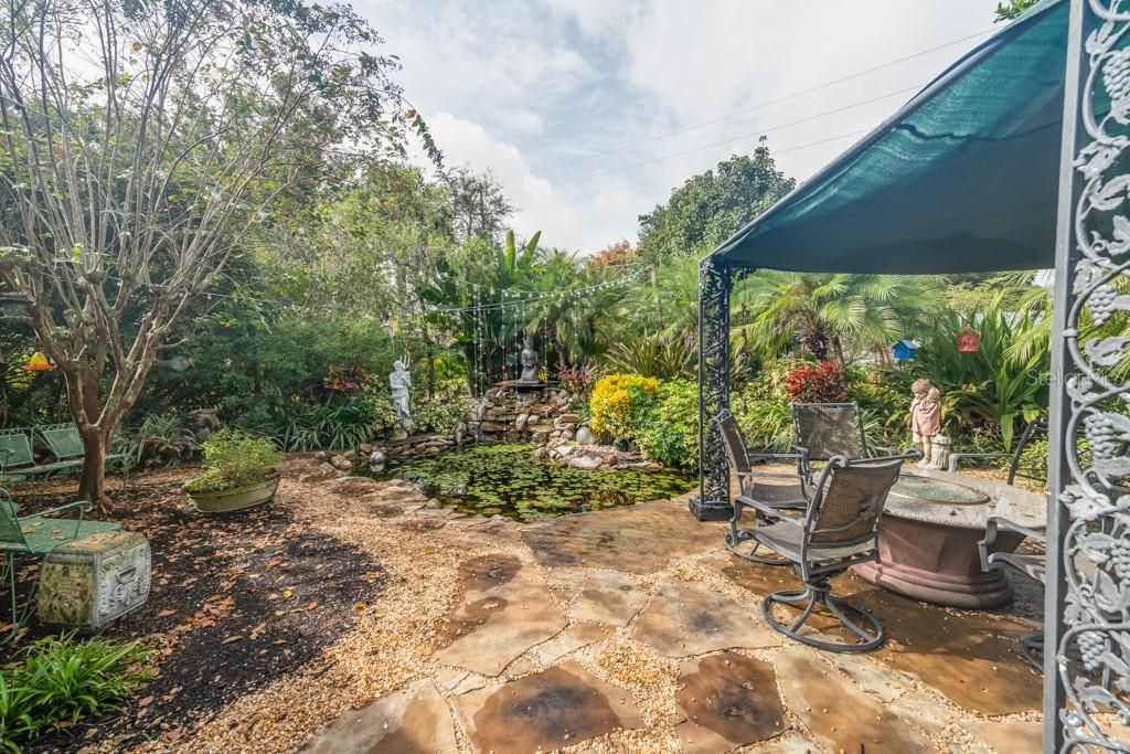 For Rent: $3,500 (2 beds, 2 baths, 1200 Square Feet)