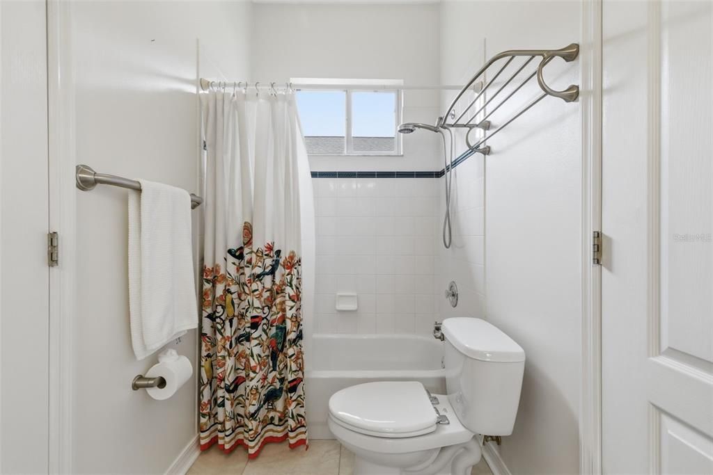 Active With Contract: $935,000 (4 beds, 3 baths, 2973 Square Feet)