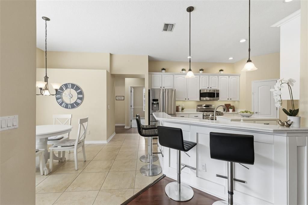 Active With Contract: $935,000 (4 beds, 3 baths, 2973 Square Feet)