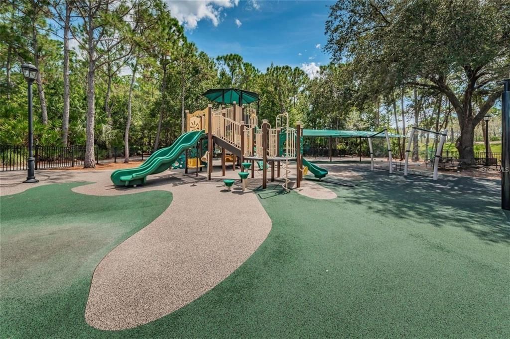 Active With Contract: $935,000 (4 beds, 3 baths, 2973 Square Feet)