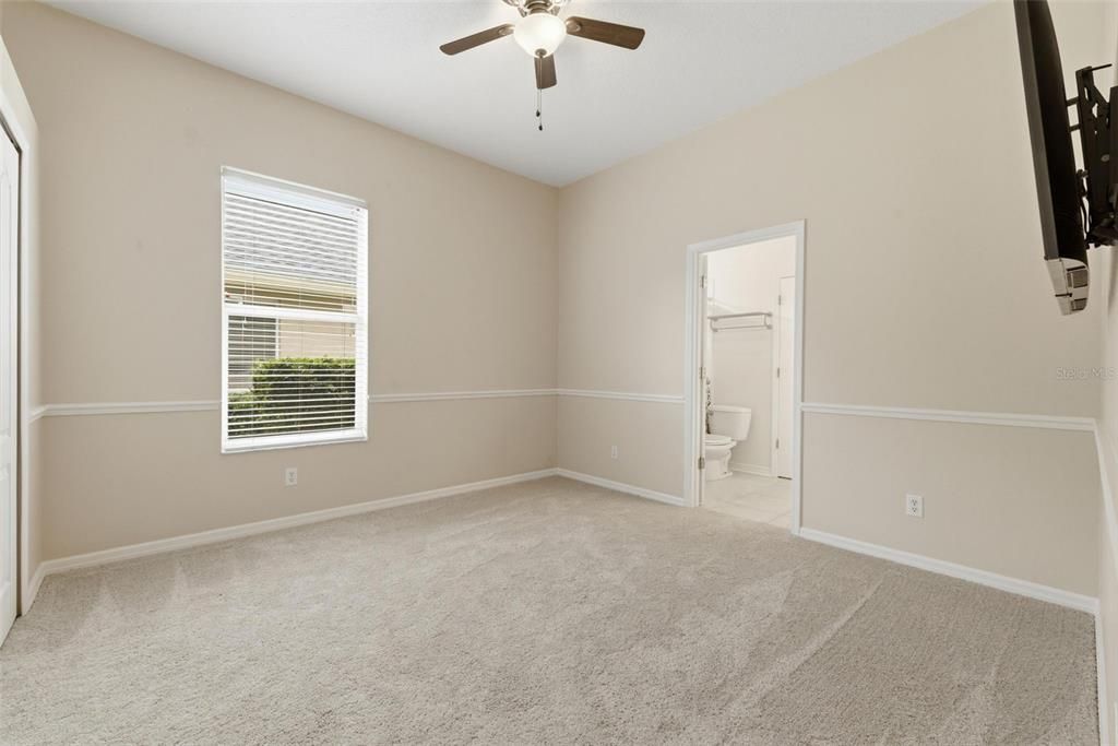 Active With Contract: $935,000 (4 beds, 3 baths, 2973 Square Feet)