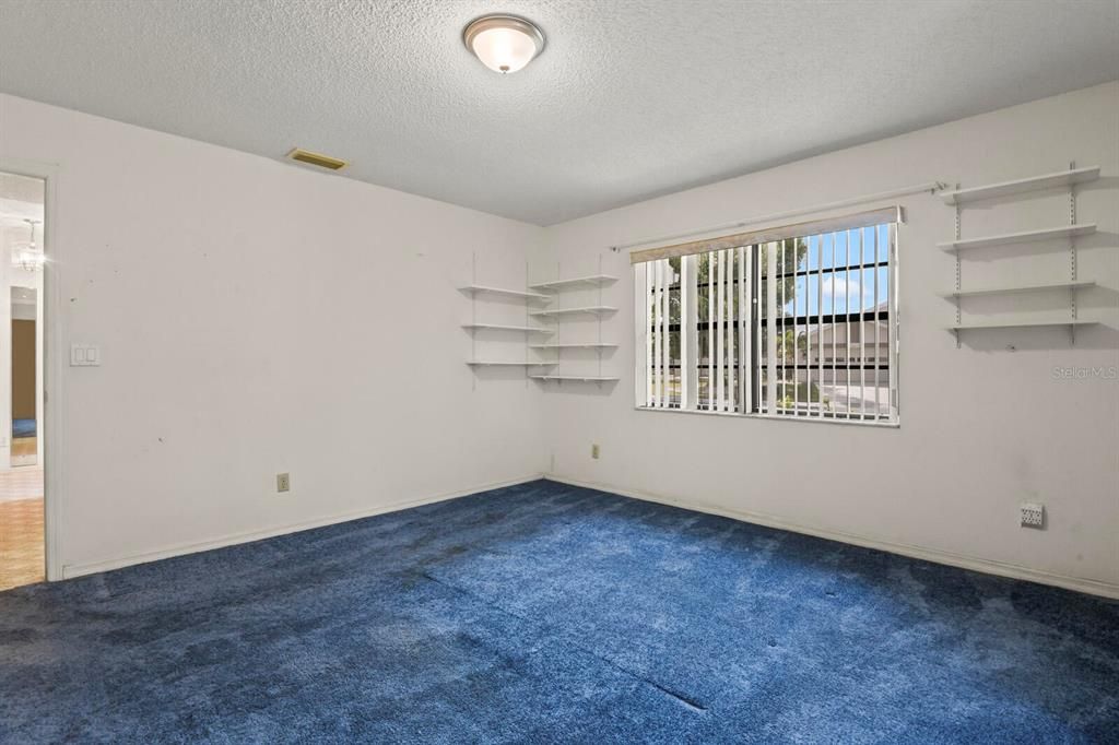 For Sale: $250,000 (2 beds, 2 baths, 1785 Square Feet)
