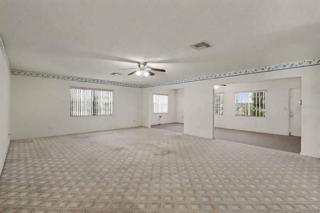 For Sale: $250,000 (2 beds, 2 baths, 1785 Square Feet)