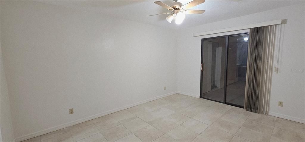 For Rent: $1,499 (1 beds, 1 baths, 846 Square Feet)