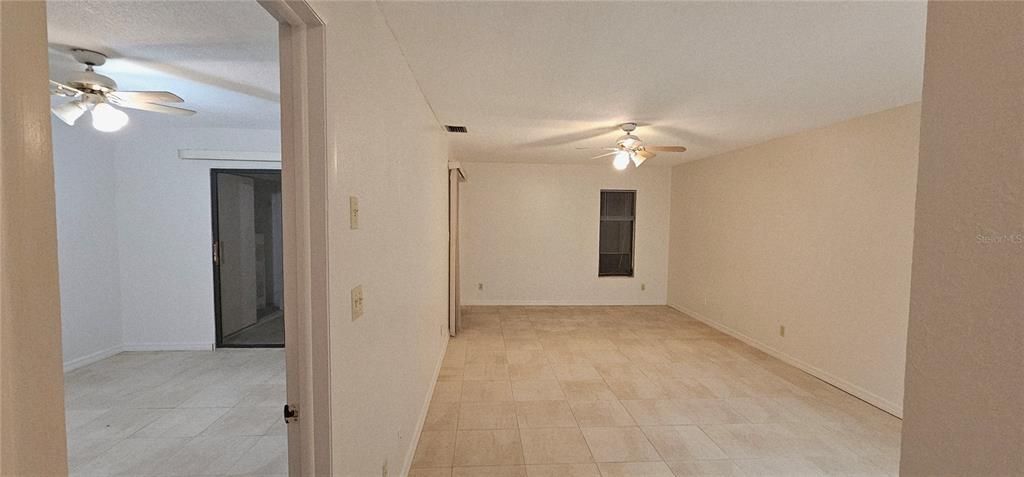 For Rent: $1,499 (1 beds, 1 baths, 846 Square Feet)