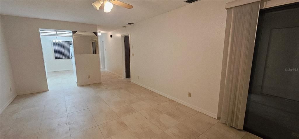 For Rent: $1,499 (1 beds, 1 baths, 846 Square Feet)