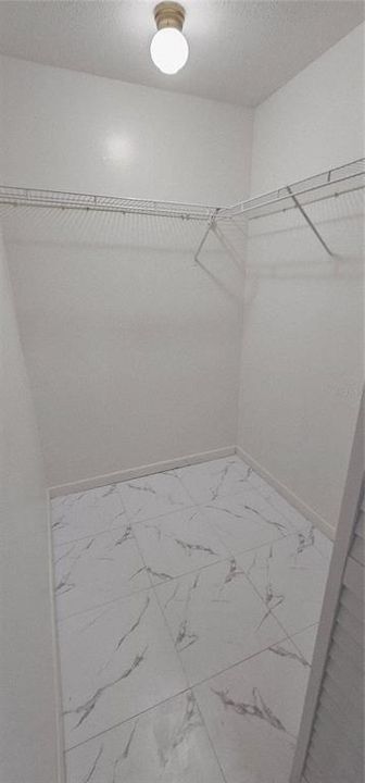 For Rent: $1,499 (1 beds, 1 baths, 846 Square Feet)