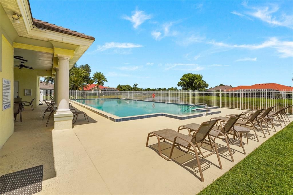 Active With Contract: $760,000 (3 beds, 2 baths, 2468 Square Feet)
