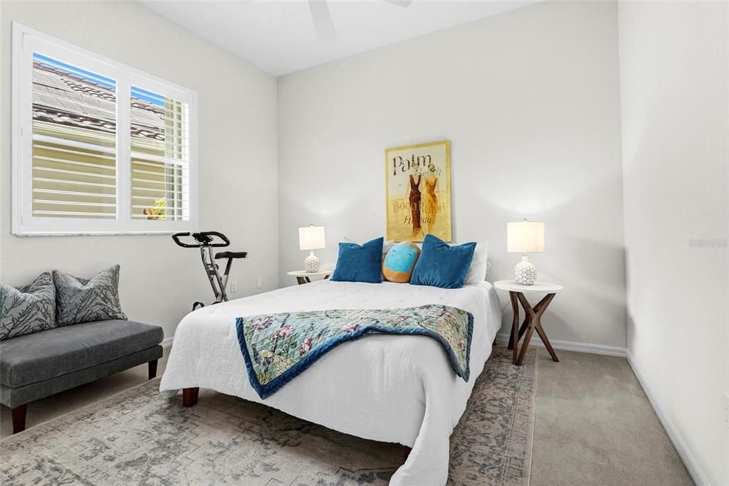 Active With Contract: $760,000 (3 beds, 2 baths, 2468 Square Feet)