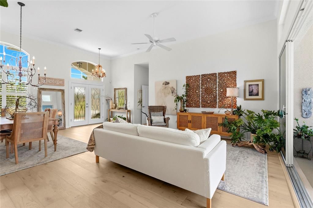 Active With Contract: $760,000 (3 beds, 2 baths, 2468 Square Feet)