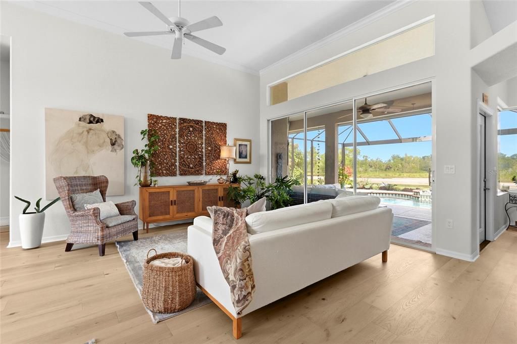 Active With Contract: $760,000 (3 beds, 2 baths, 2468 Square Feet)