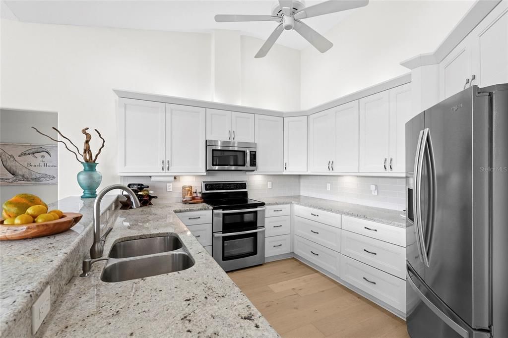 Active With Contract: $760,000 (3 beds, 2 baths, 2468 Square Feet)