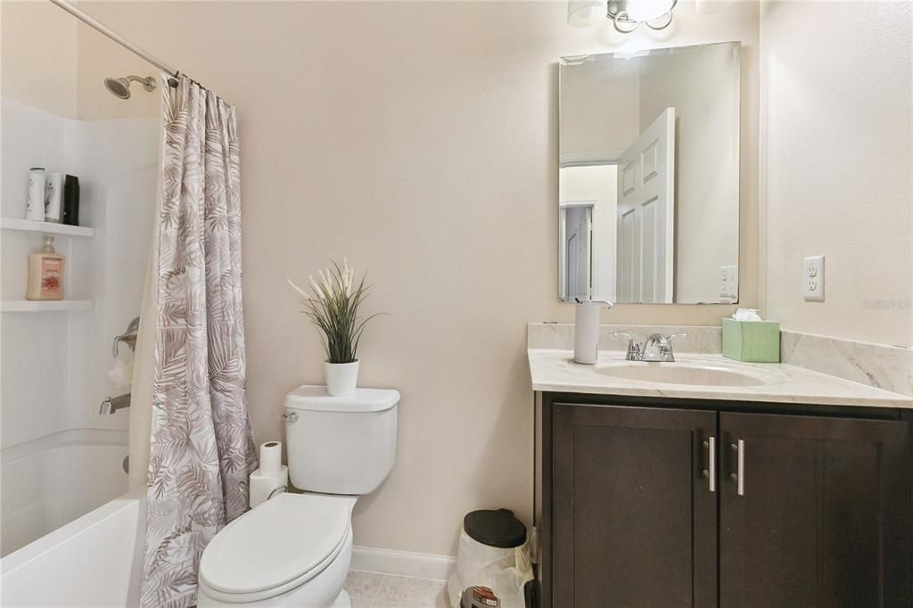 For Sale: $346,000 (3 beds, 2 baths, 1714 Square Feet)