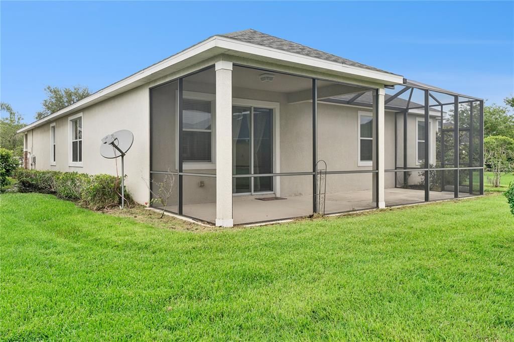 For Sale: $346,000 (3 beds, 2 baths, 1714 Square Feet)